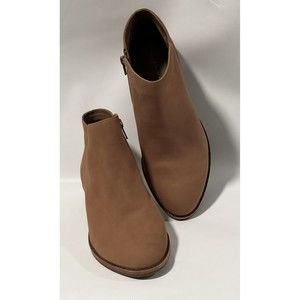 ALEX MARIE SOFT BROWN LEATHER ANKLE BOOTIE FLAT HEEL SZ 8 M Side Zip